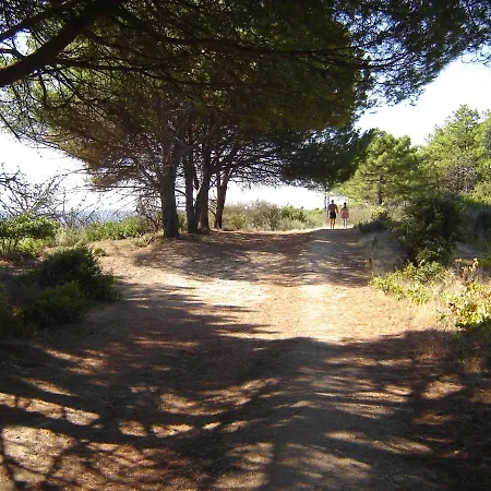 Con 2 Da Letto A 200 M Dalla * Linguizzetta