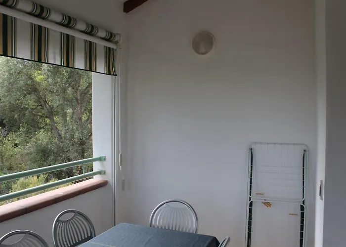 Con 2 Da Letto A 200 M Dalla Appartement Linguizzetta