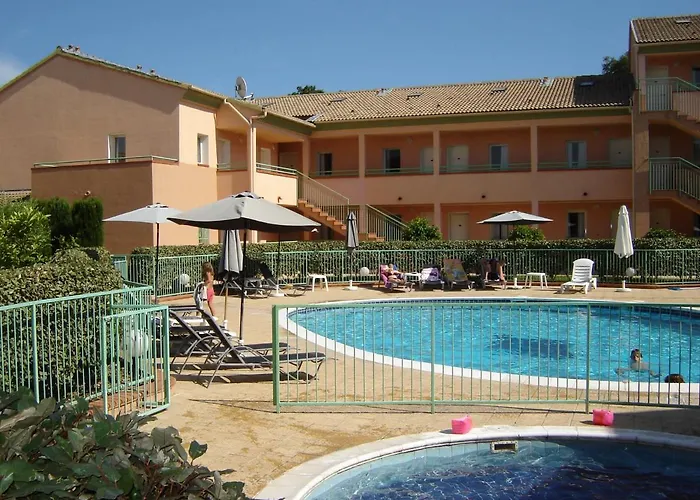 Con 2 Da Letto A 200 M Dalla Linguizzetta