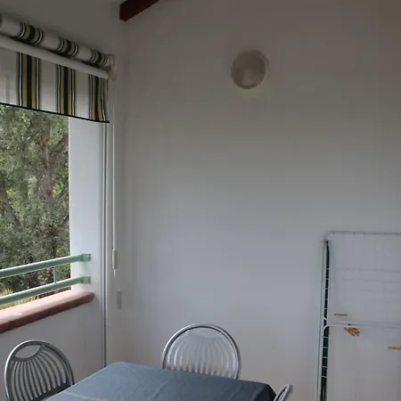 Con 2 Da Letto A 200 M Dalla Apartment Linguizzetta