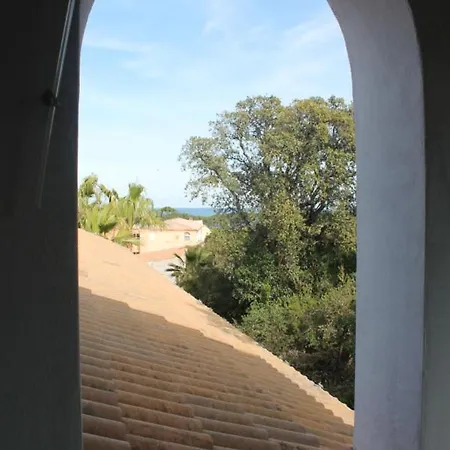 Con 2 Da Letto A 200 M Dalla * Linguizzetta