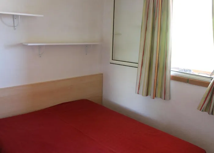 Con 2 Da Letto A 200 M Dalla